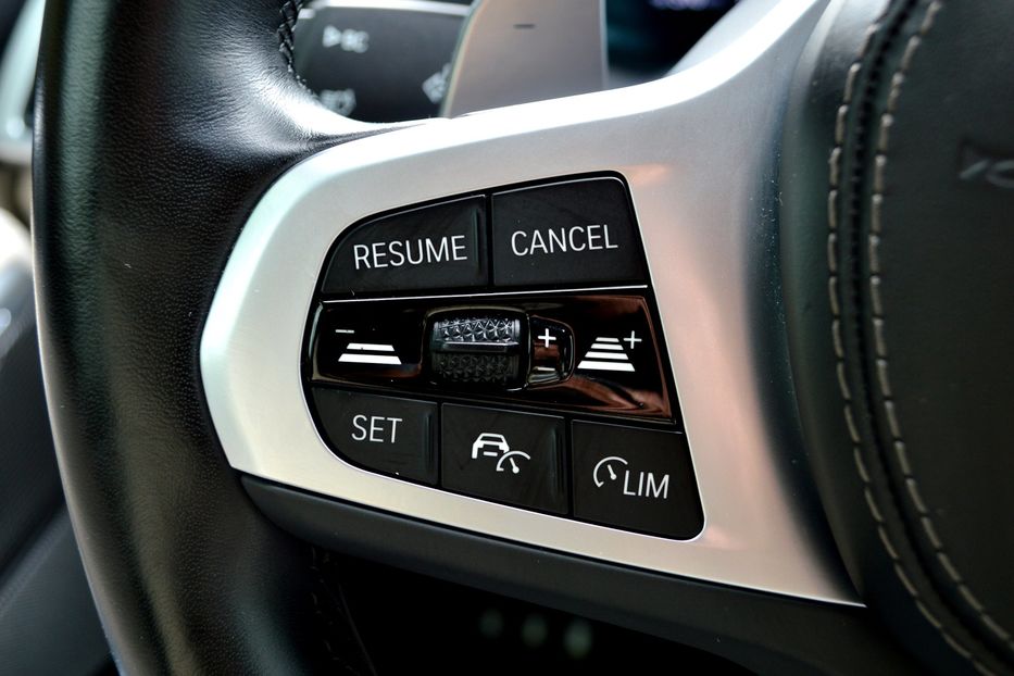 Продам BMW X6 M50i 2022 года в Одессе