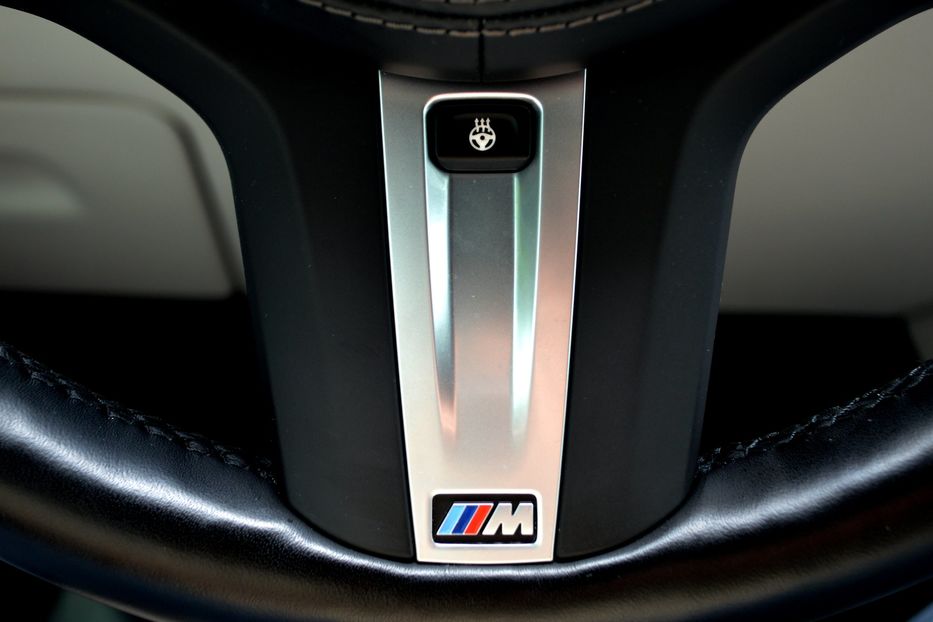 Продам BMW X6 M50i 2022 года в Одессе