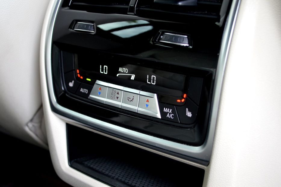 Продам BMW X6 M50i 2022 года в Одессе