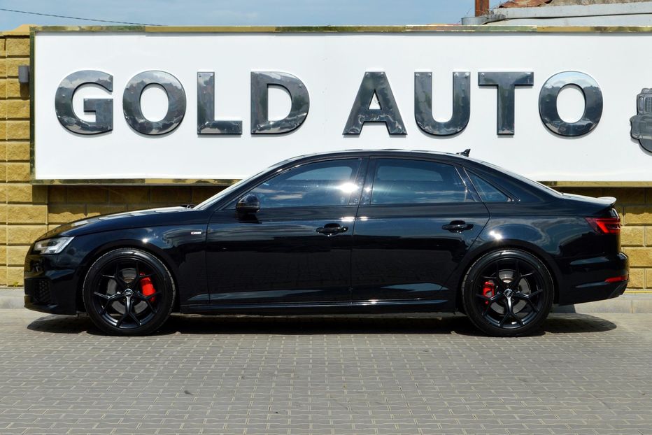 Продам Audi A4 Prestige 2017 года в Одессе
