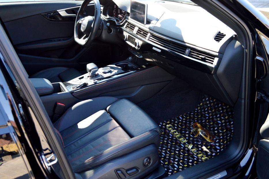 Продам Audi A4 Prestige 2017 года в Одессе