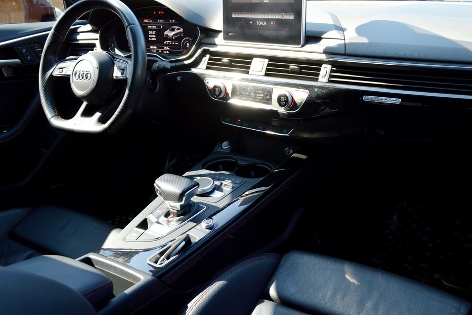 Продам Audi A4 Prestige 2017 года в Одессе