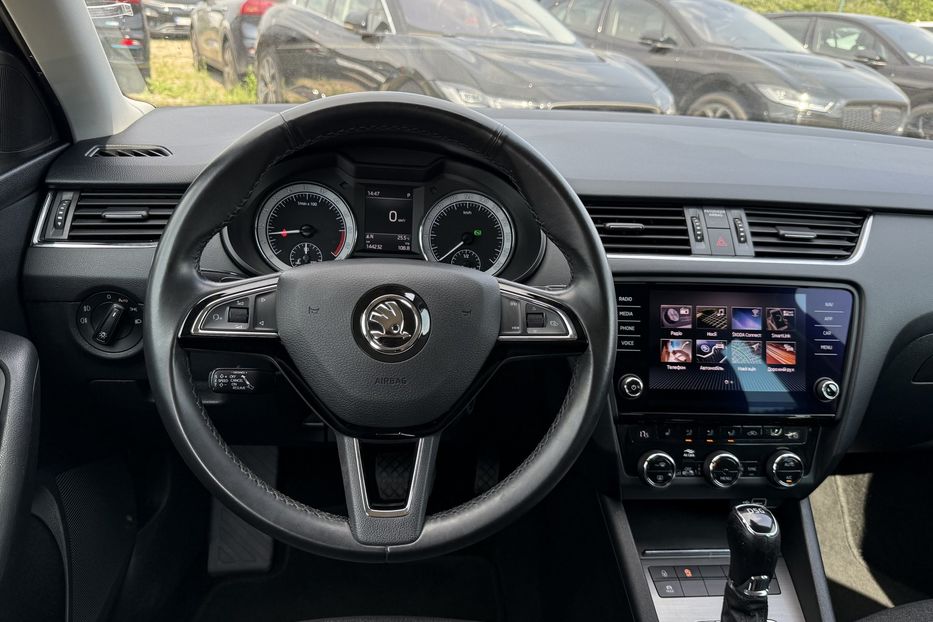 Продам Skoda Octavia A7 2.0ТDI 150к/с КОЛЕСА FULL LED 2020 года в Львове