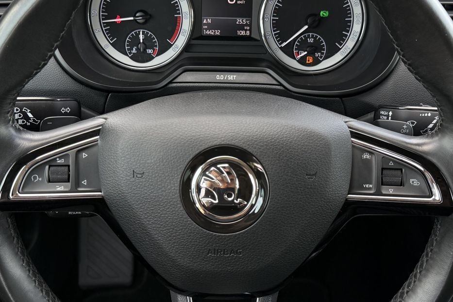 Продам Skoda Octavia A7 2.0ТDI 150к/с КОЛЕСА FULL LED 2020 года в Львове