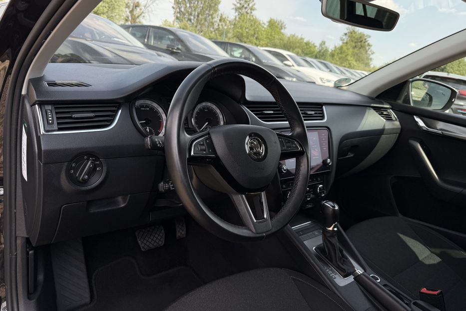 Продам Skoda Octavia A7 2.0ТDI 150к/с КОЛЕСА FULL LED 2020 года в Львове
