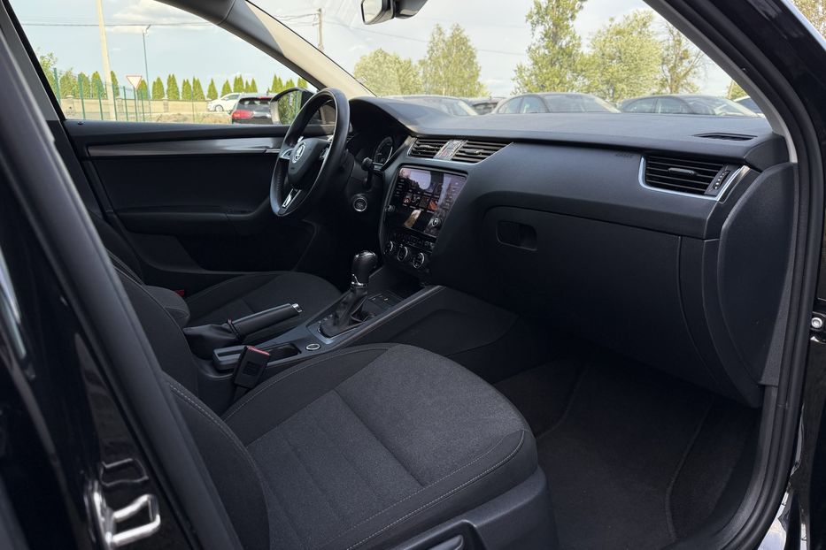 Продам Skoda Octavia A7 2.0ТDI 150к/с КОЛЕСА FULL LED 2020 года в Львове