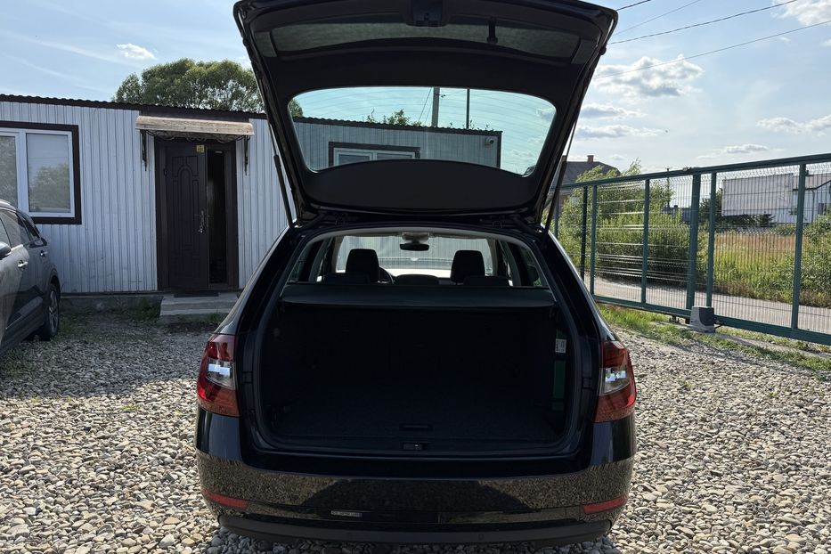 Продам Skoda Octavia A7 2.0ТDI 150к/с КОЛЕСА FULL LED 2020 года в Львове