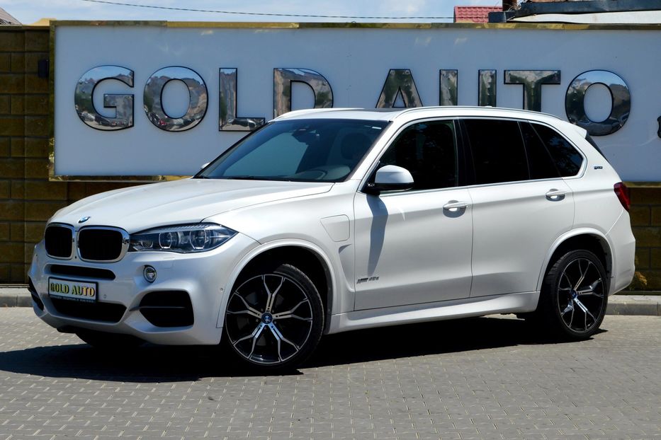 Продам BMW X5 40e 2018 года в Одессе