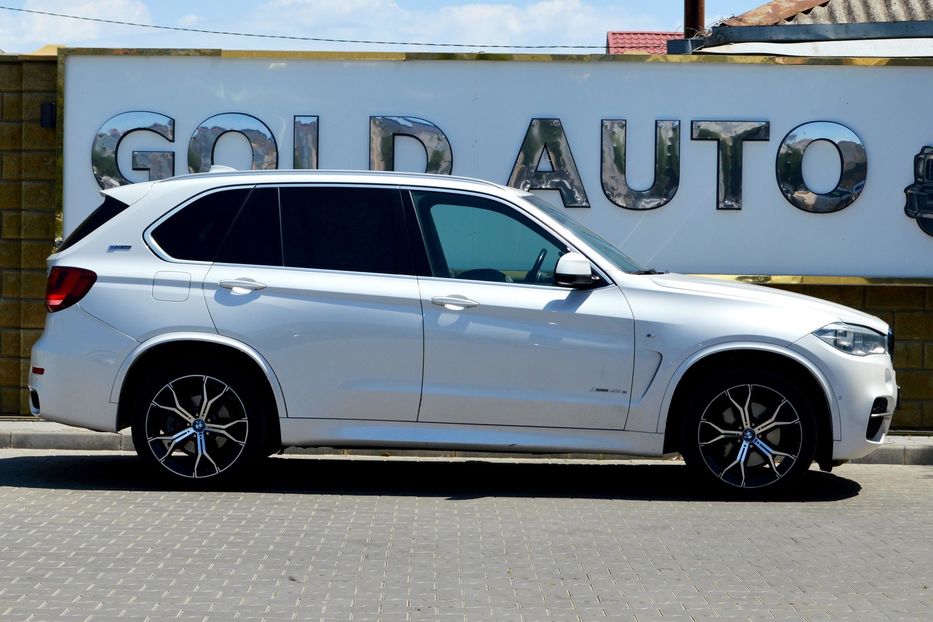 Продам BMW X5 40e 2018 года в Одессе