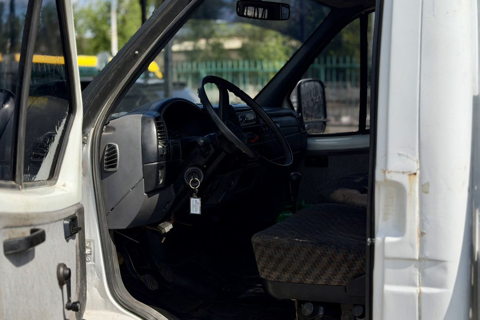 Продам ГАЗ 32212 Вантажний автоевакуатор 2004 года в Киеве