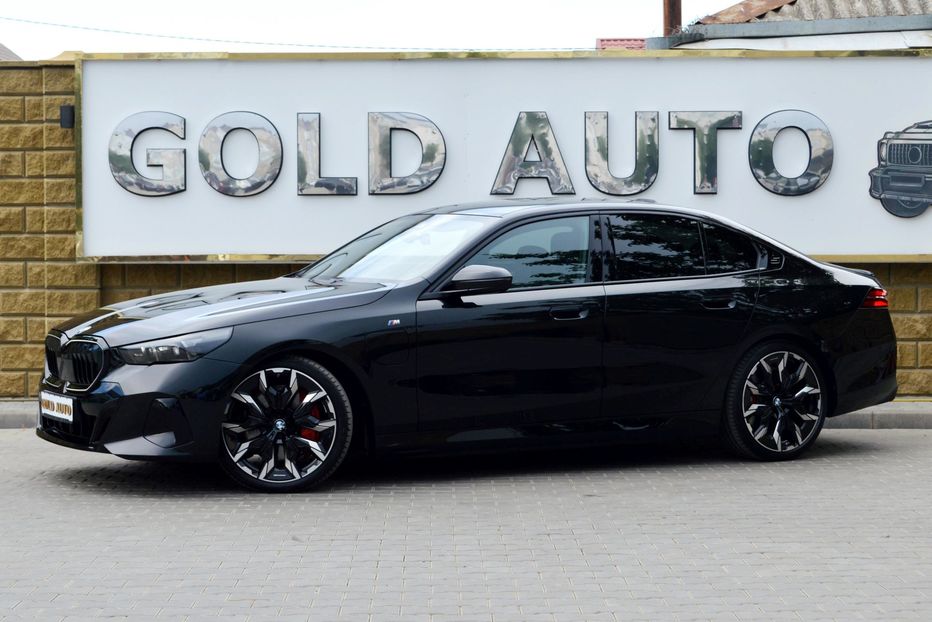 Продам BMW 550 e X-drive 2025 года в Одессе