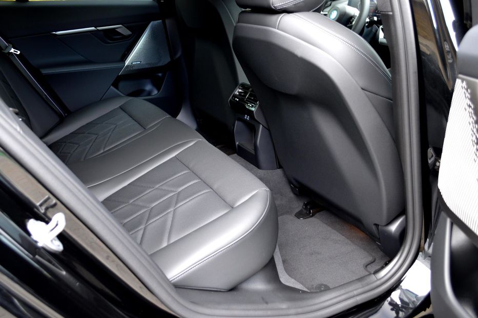 Продам BMW 550 e X-drive 2025 года в Одессе