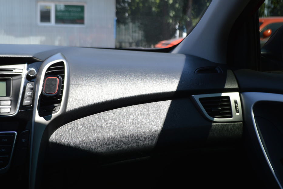 Продам Hyundai i30  2012 года в Одессе