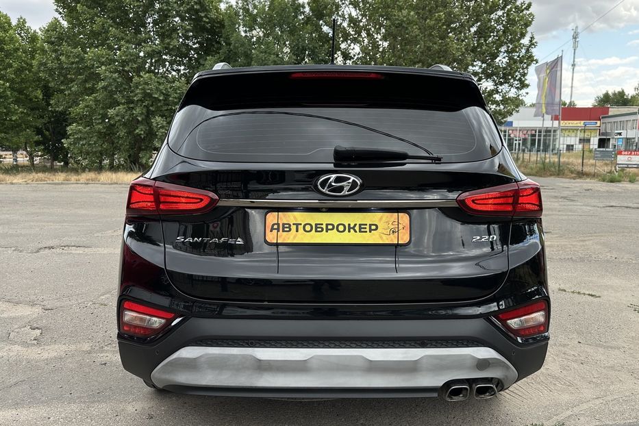 Продам Hyundai Santa FE Офіційний 2019 года в Николаеве