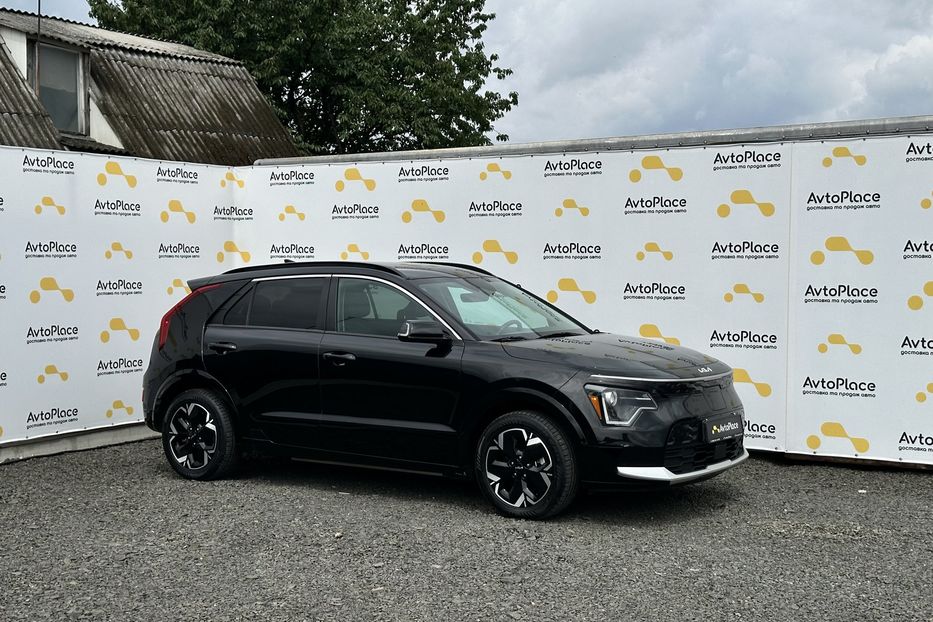 Продам Kia Niro 2022 года в Луцке