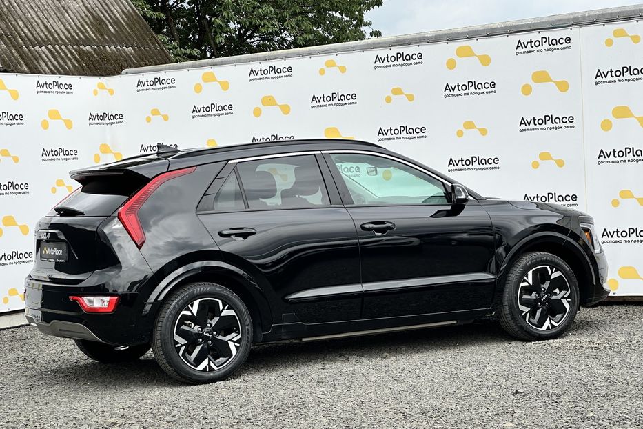 Продам Kia Niro 2022 года в Луцке