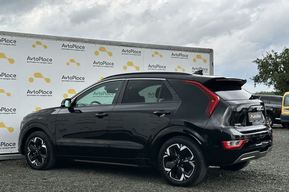 Продам Kia Niro 2022 года в Луцке