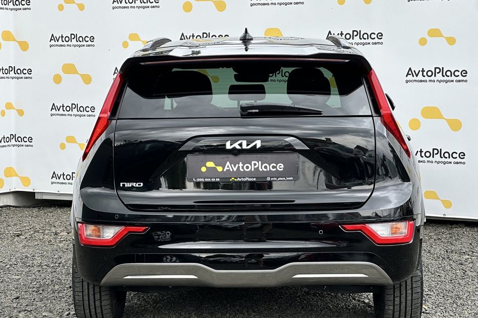 Продам Kia Niro 2022 года в Луцке