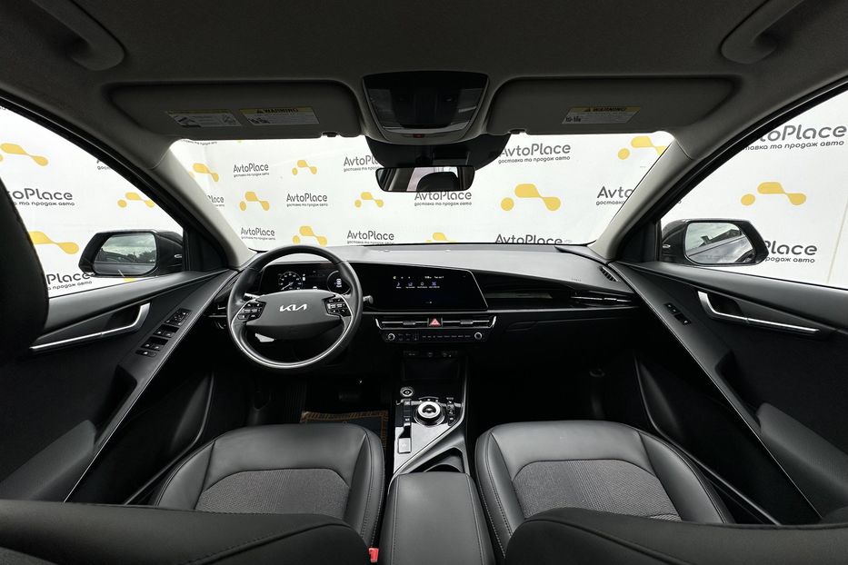 Продам Kia Niro 2022 года в Луцке