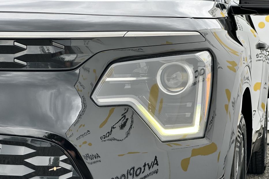 Продам Kia Niro 2022 года в Луцке