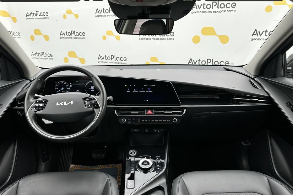 Продам Kia Niro 2022 года в Луцке