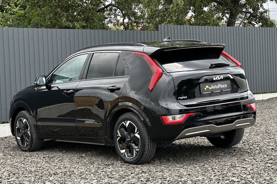 Продам Kia Niro 2022 года в Луцке
