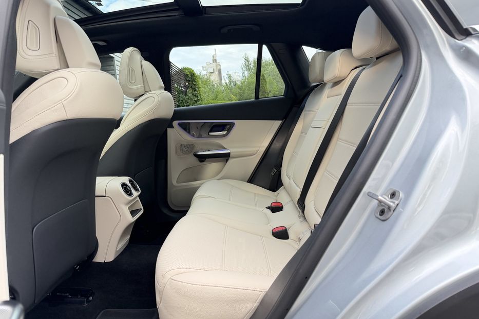 Продам Mercedes-Benz GLC-Class 300 4matic 2024 года в Киеве