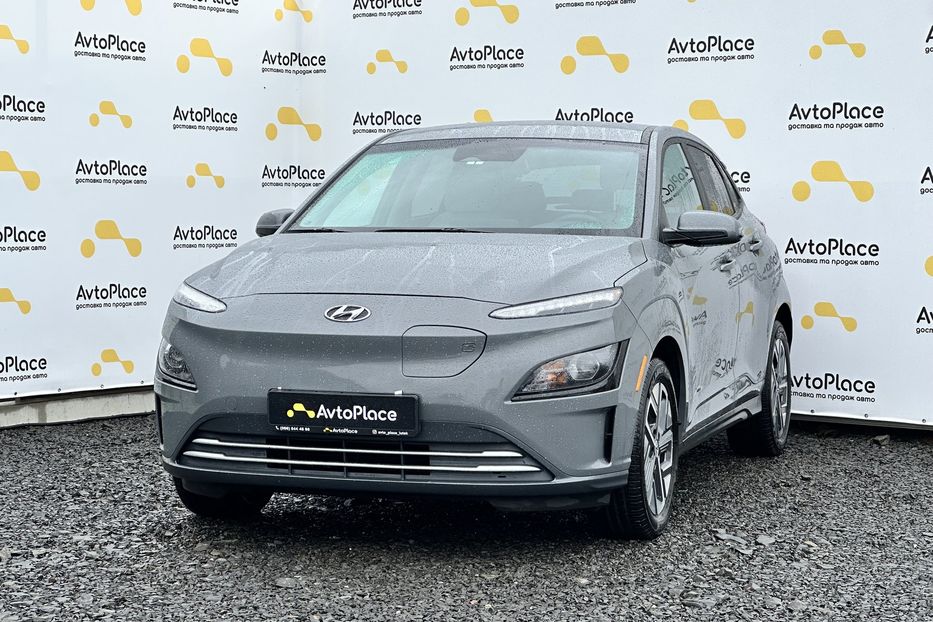 Продам Hyundai Kona 64 квт 2023 года в Луцке