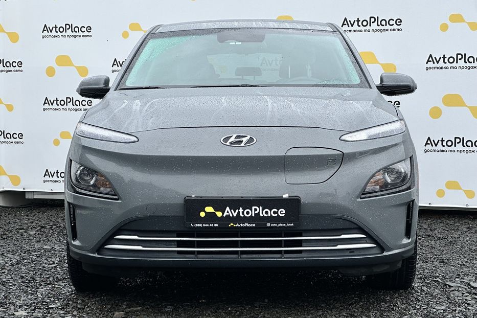 Продам Hyundai Kona 64 квт 2023 года в Луцке