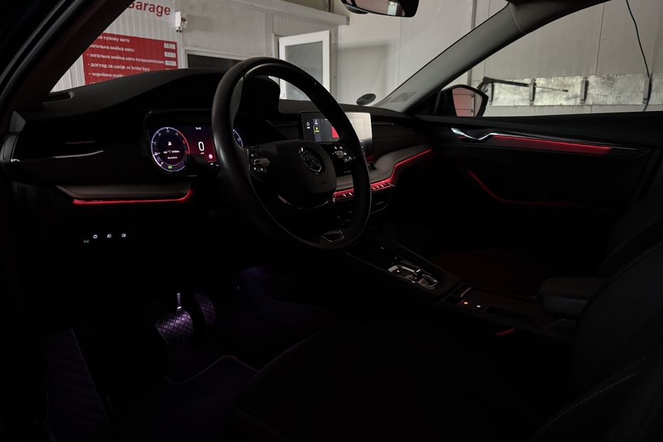 Продам Skoda Octavia А8 2.0TDI150 кс КОЛЕСА FUL LED 2022 года в Львове