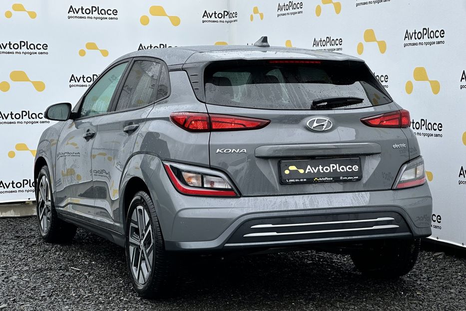 Продам Hyundai Kona 64 квт 2023 года в Луцке