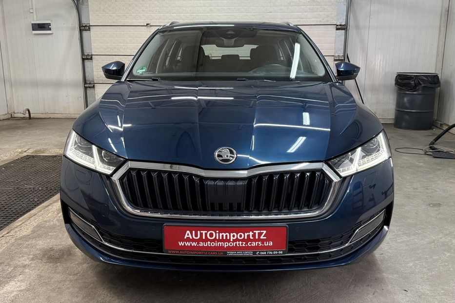 Продам Skoda Octavia А8 2.0TDI150 кс КОЛЕСА FUL LED 2022 года в Львове
