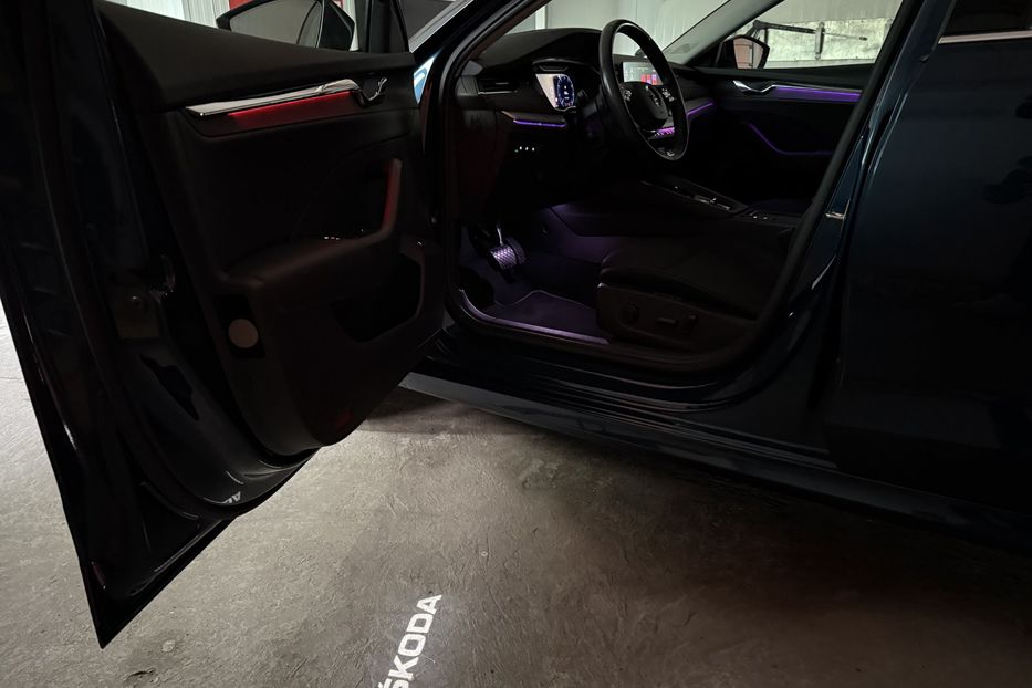 Продам Skoda Octavia А8 2.0TDI150 кс КОЛЕСА FUL LED 2022 года в Львове