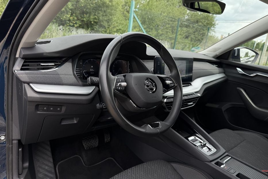 Продам Skoda Octavia А8 2.0TDI150 кс КОЛЕСА FUL LED 2022 года в Львове
