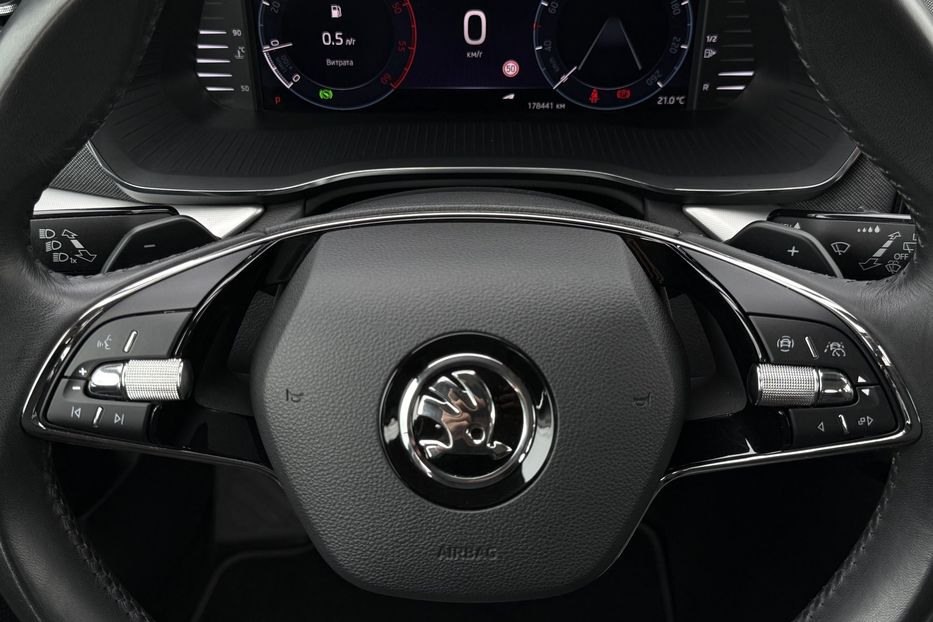 Продам Skoda Octavia А8 2.0TDI150 кс КОЛЕСА FUL LED 2022 года в Львове