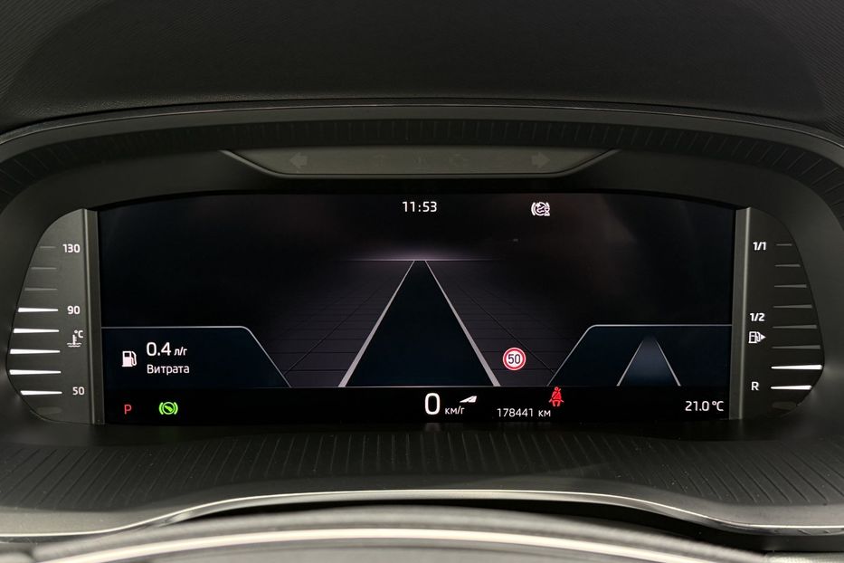 Продам Skoda Octavia А8 2.0TDI150 кс КОЛЕСА FUL LED 2022 года в Львове