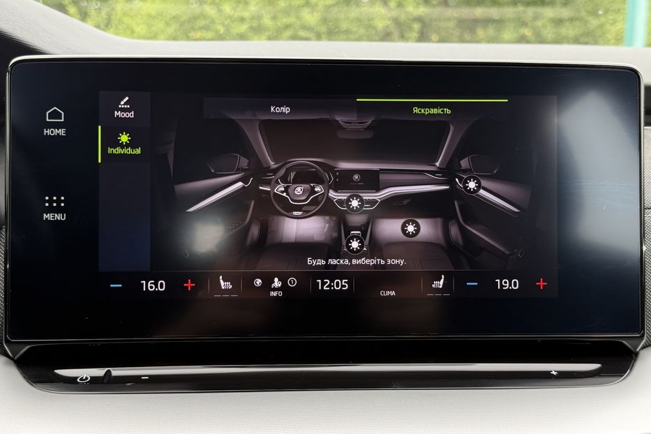 Продам Skoda Octavia А8 2.0TDI150 кс КОЛЕСА FUL LED 2022 года в Львове