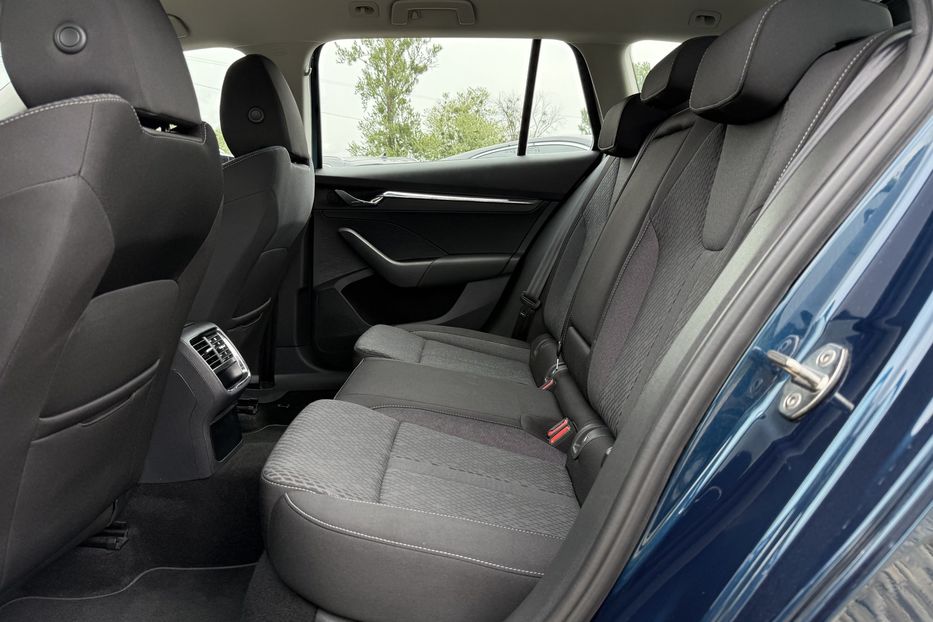 Продам Skoda Octavia А8 2.0TDI150 кс КОЛЕСА FUL LED 2022 года в Львове