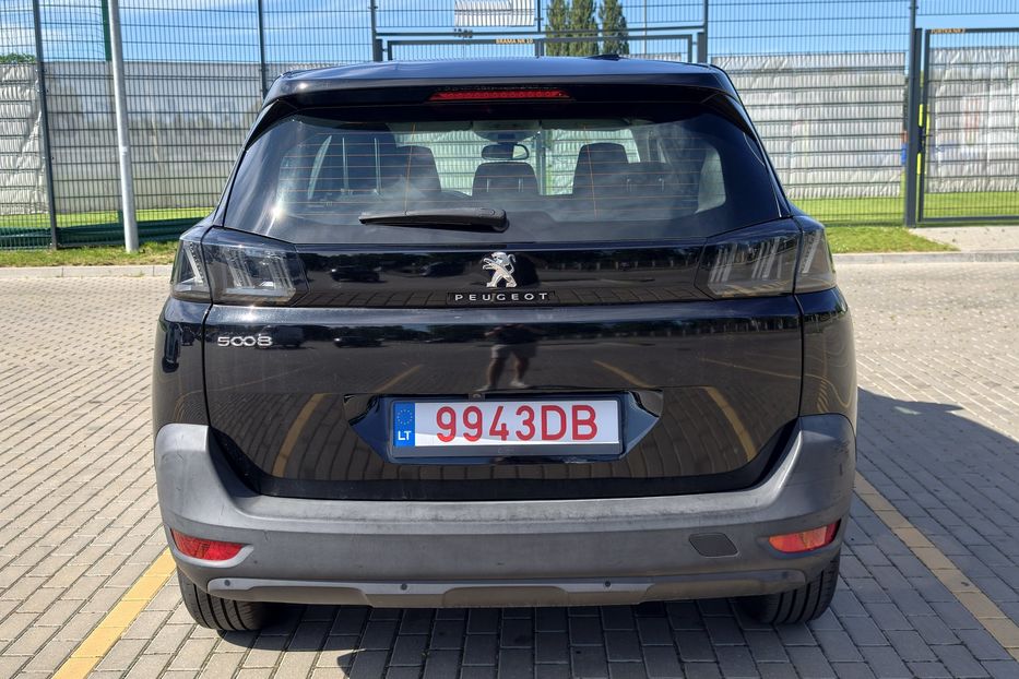 Продам Peugeot 5008 2021 года в Львове