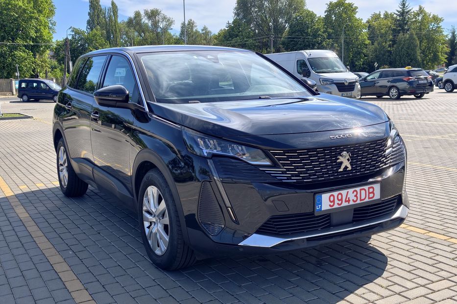 Продам Peugeot 5008 2021 года в Львове