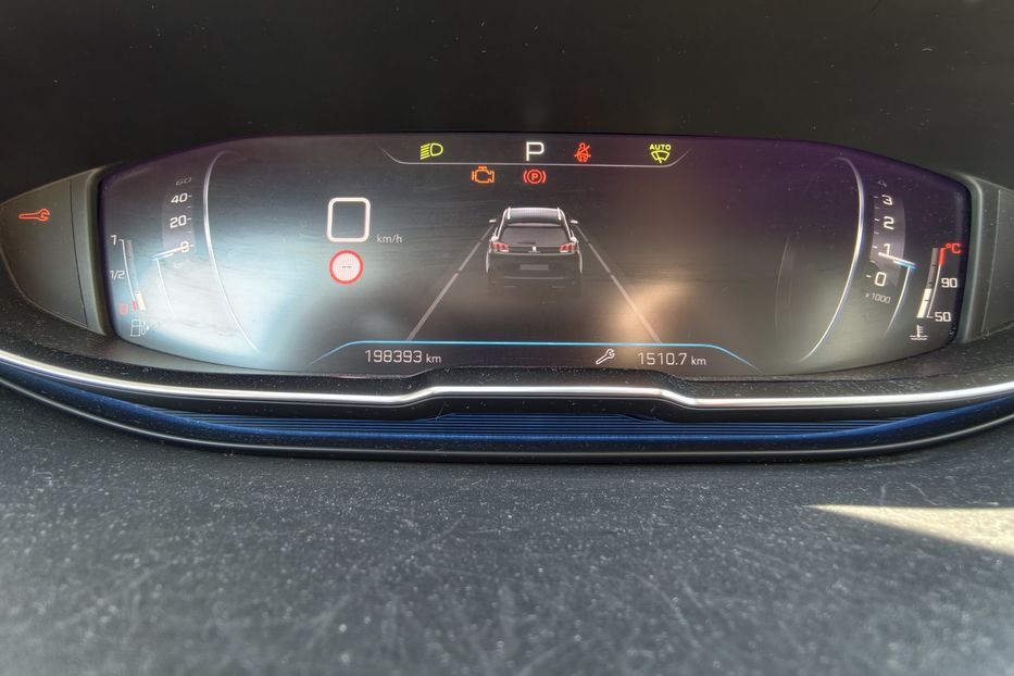 Продам Peugeot 5008 2021 года в Львове