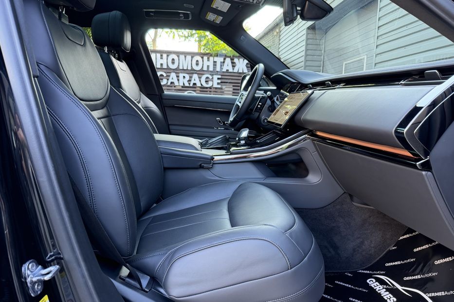 Продам Land Rover Range Rover Sport P400 Dynamic HSE 2024 года в Киеве