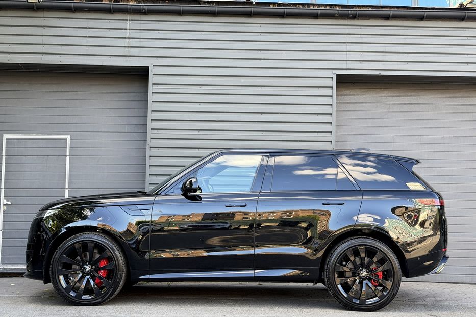 Продам Land Rover Range Rover Sport P400 Dynamic HSE 2024 года в Киеве