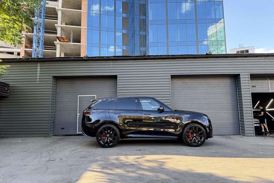Продам Land Rover Range Rover Sport P400 Dynamic HSE 2024 года в Киеве