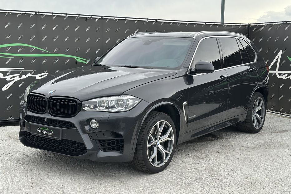 Продам BMW X5 Xdrive50I 2015 года в Киеве