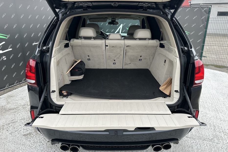 Продам BMW X5 Xdrive50I 2015 года в Киеве