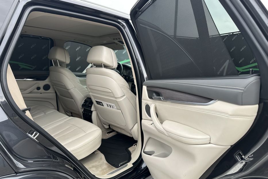 Продам BMW X5 Xdrive50I 2015 года в Киеве
