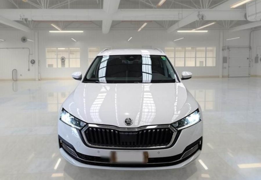 Продам Skoda Octavia A8 авто в Польщі 2022 года в Львове
