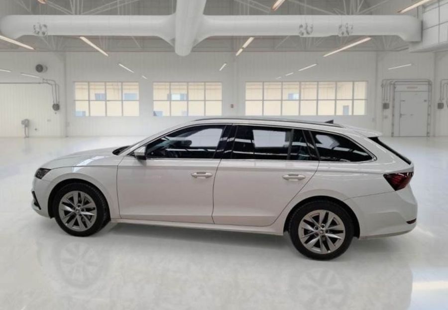 Продам Skoda Octavia A8 авто в Польщі 2022 года в Львове