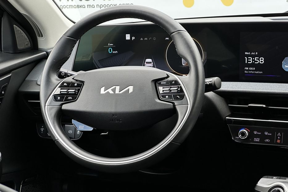 Продам Kia EV6 77 квт 2023 года в Луцке